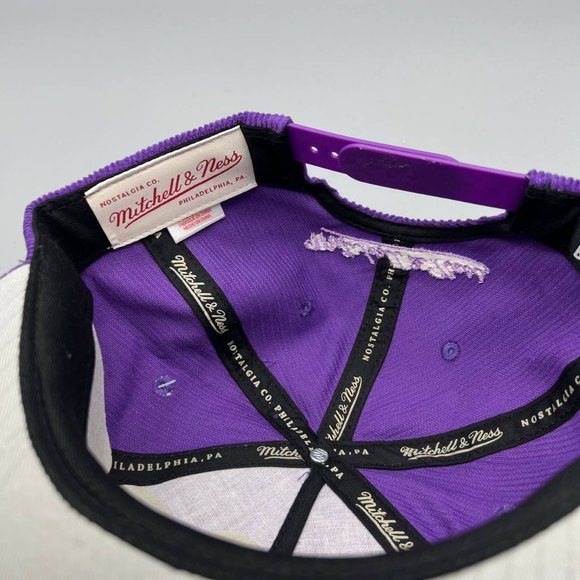 Los Angeles LA Lakers Corduroy Mitchell & Ness Hat Snapback Cap Men Lebron James - Picture 6 of 7
